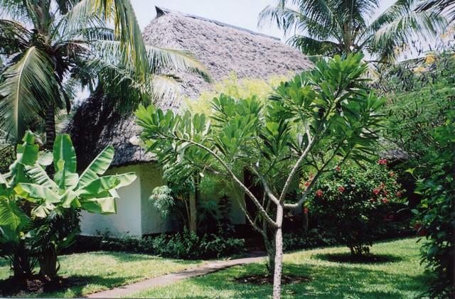 Les Datchi Cottages Diani Beach Exteriör bild